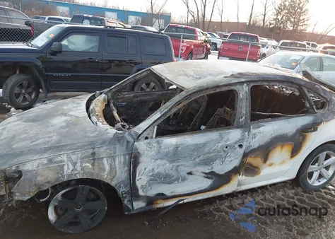 2013 Volkswagen Passat 2.5L Se из США, поврежденный, VIN 1VWBP7A39DC056557